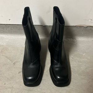 Vagabond Black Leather Boots